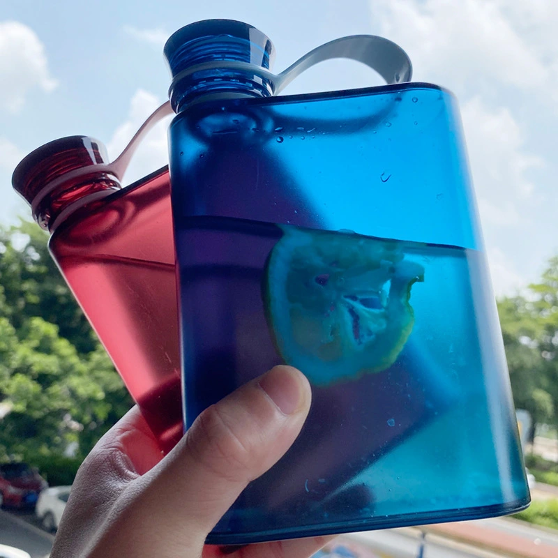 Flat Water Bottle Travel Flask Portable Travel Mug Reusable Water Kettle Bottle