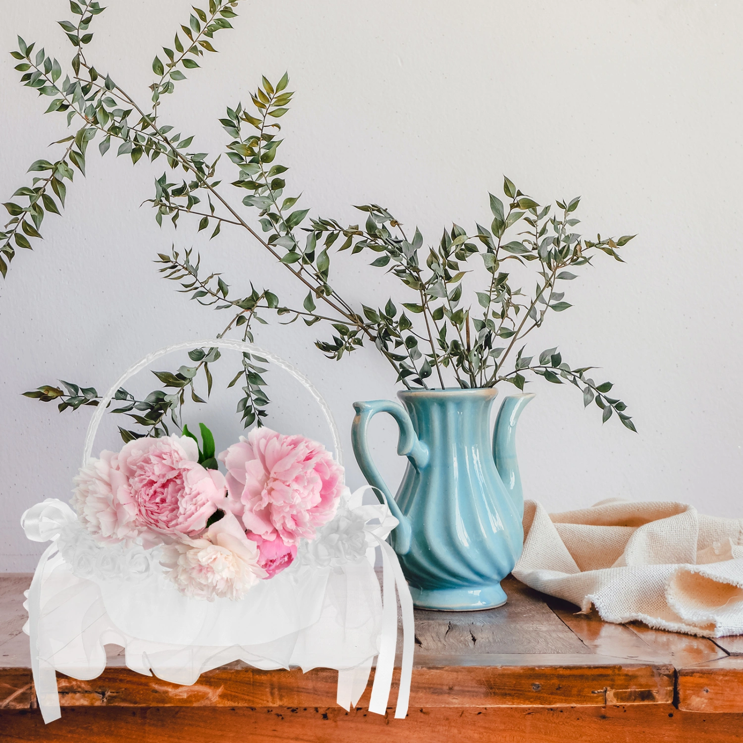 Flower Girl Basket Wedding Basket Decorative Wedding Favors Basket with Bowknot