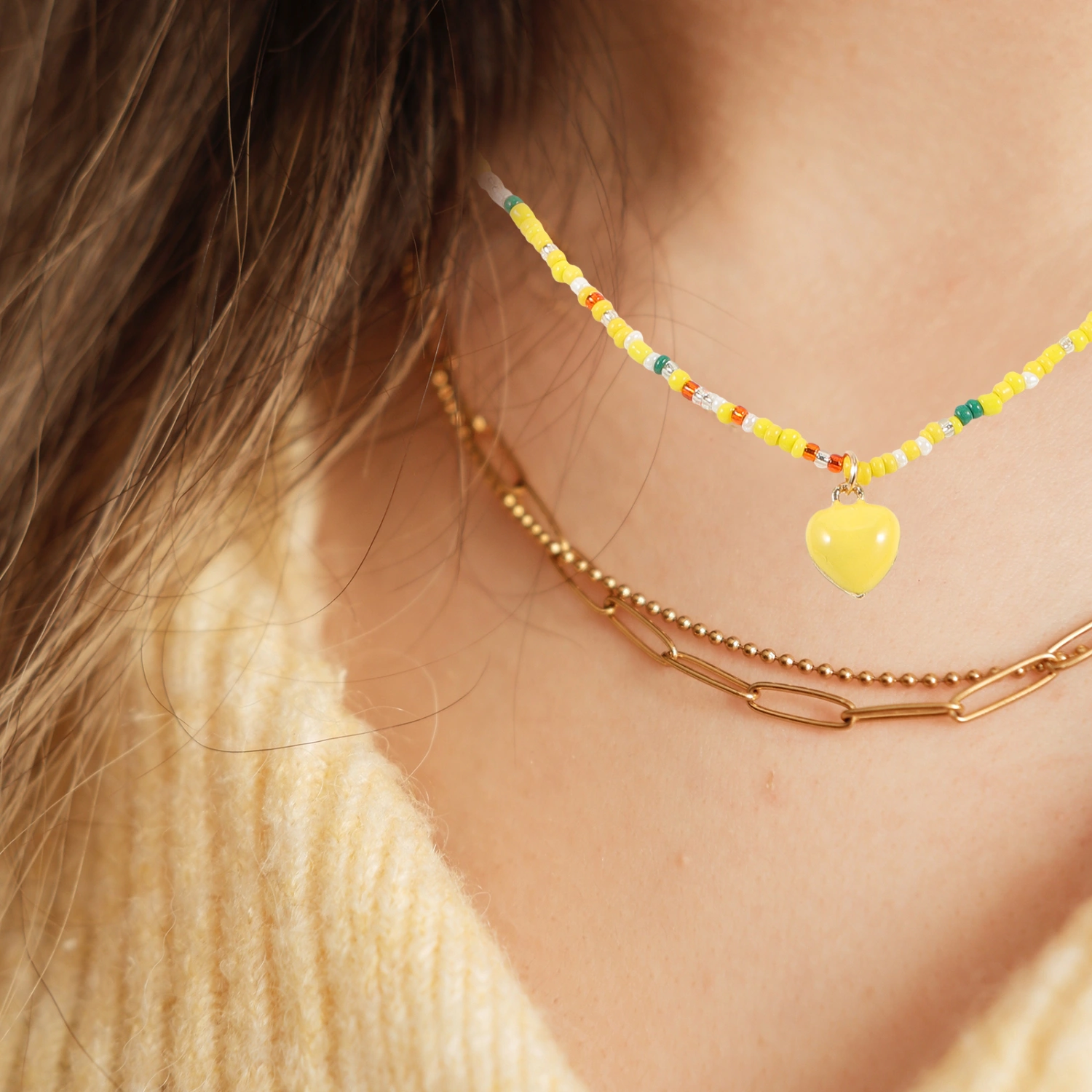 Women Necklace Teen Girls Beaded Necklace Heart Pendant Necklace Ladies Neck Jewelry