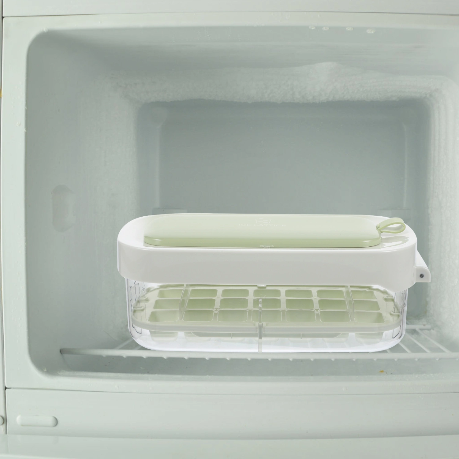 1 Set of Household Ice Cube Mold Convenient Ice Cube Making Mold Press Type Ice Cube Maker With Storage Box