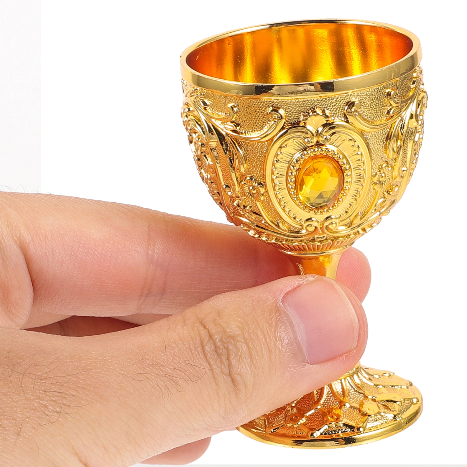 European Style Wine Cup Small Liquor Cup Vintage Metal Cup Engraving Pattern Cup Wine Cup