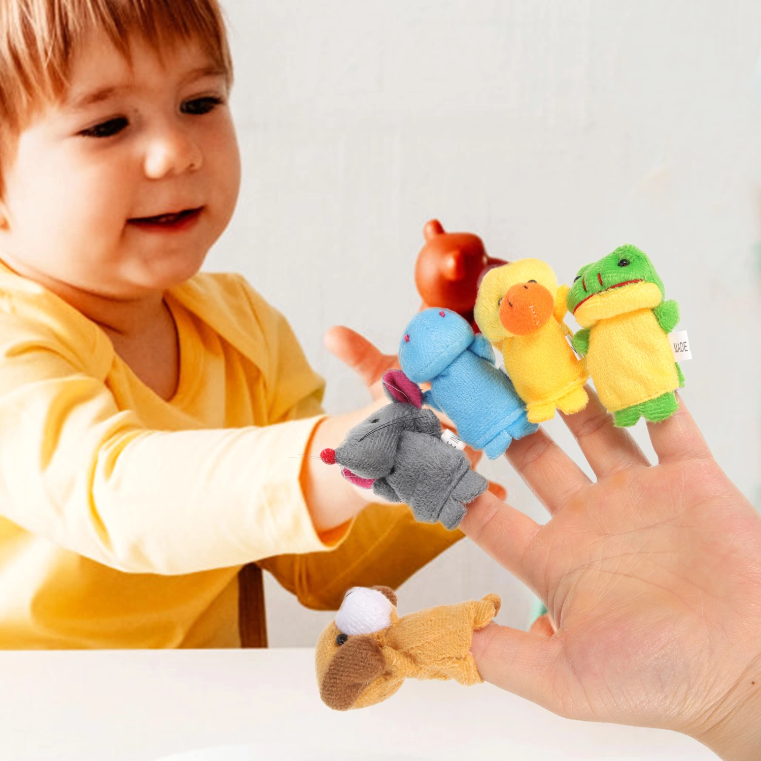 20 pcs Finger Puppets Hand Finger Puppets Toy Mini Animal Figures Finger Toy for Children
