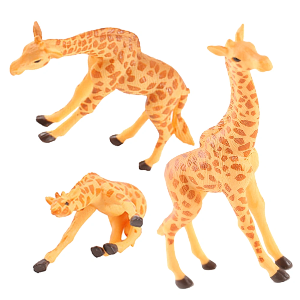 3Pcs Giraffe Figurine Micro Landscape Decoration Animal Figurine Mini Garden Ornament