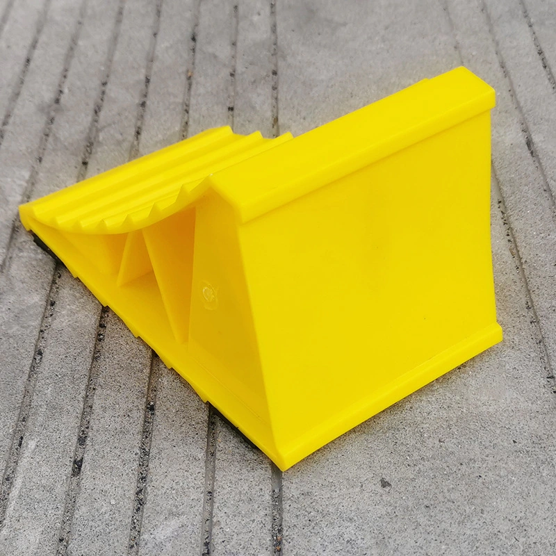 Car Wheel Chock Truck Wheel Chock Plastic Wheel Chock Non-slip Wheel Chock for Travel
