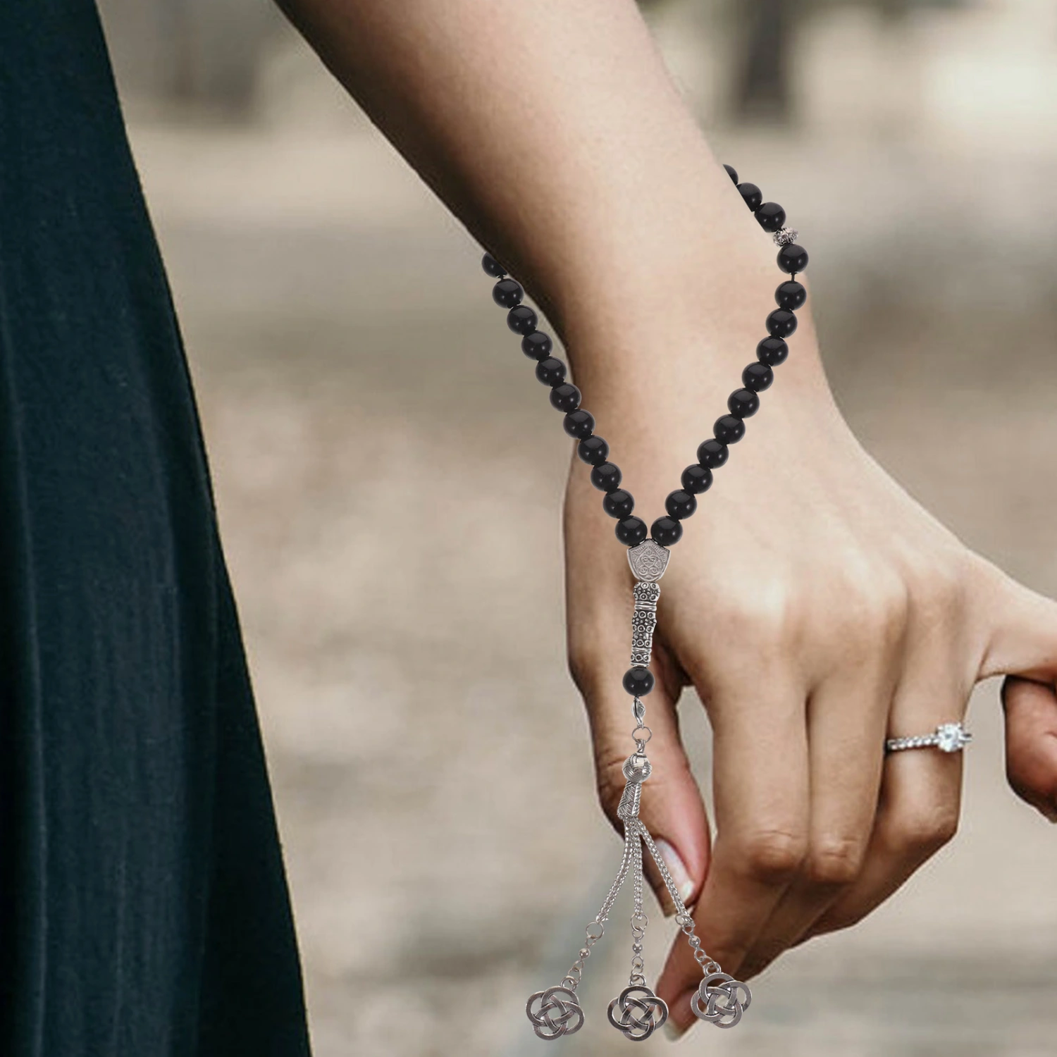 Prayer Beads Bracelet Worry Beads Rosary 33-beads Bracelet with Tassel