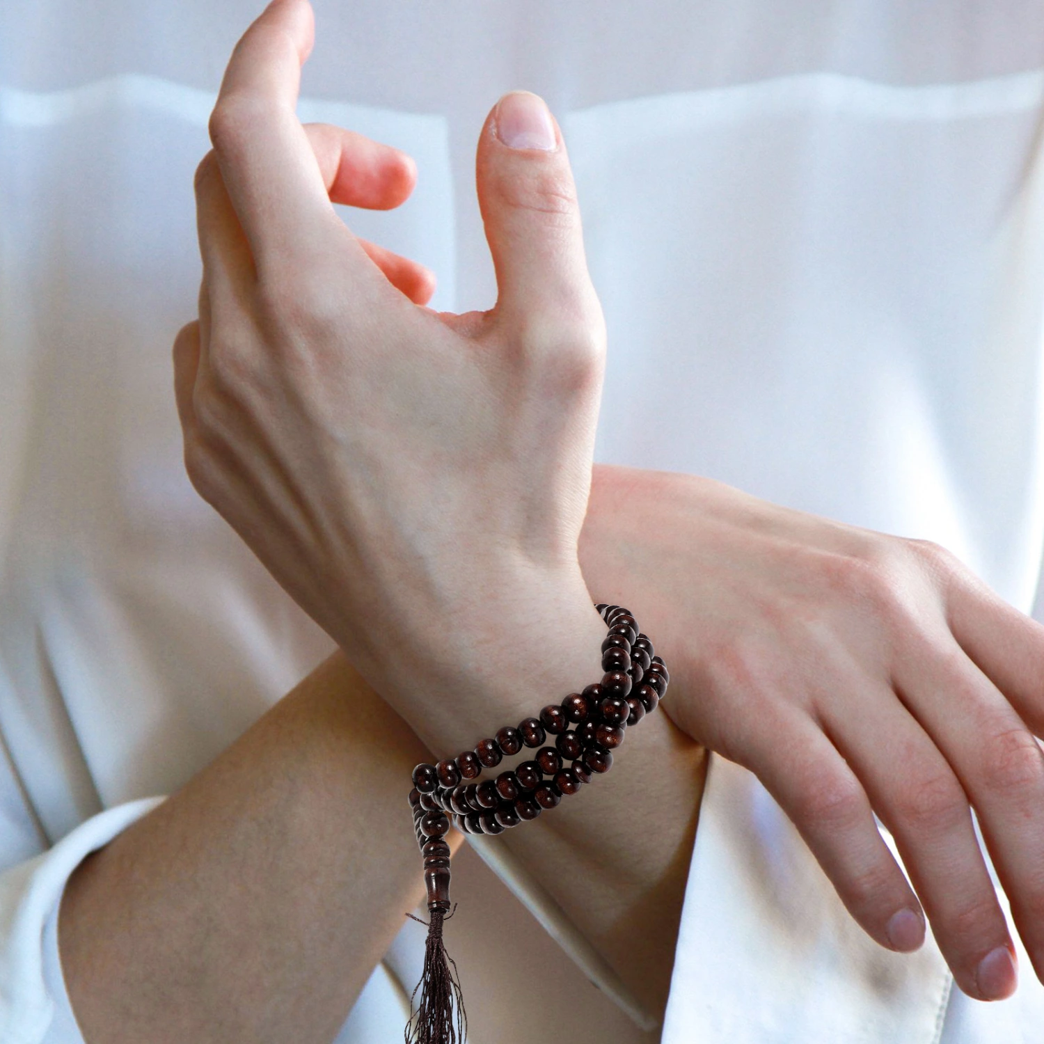 4Pcs Muslim Prayer Beads Handheld Prayer Beads Wood Prayer Beads with Tassels Decorative Rosary Beads