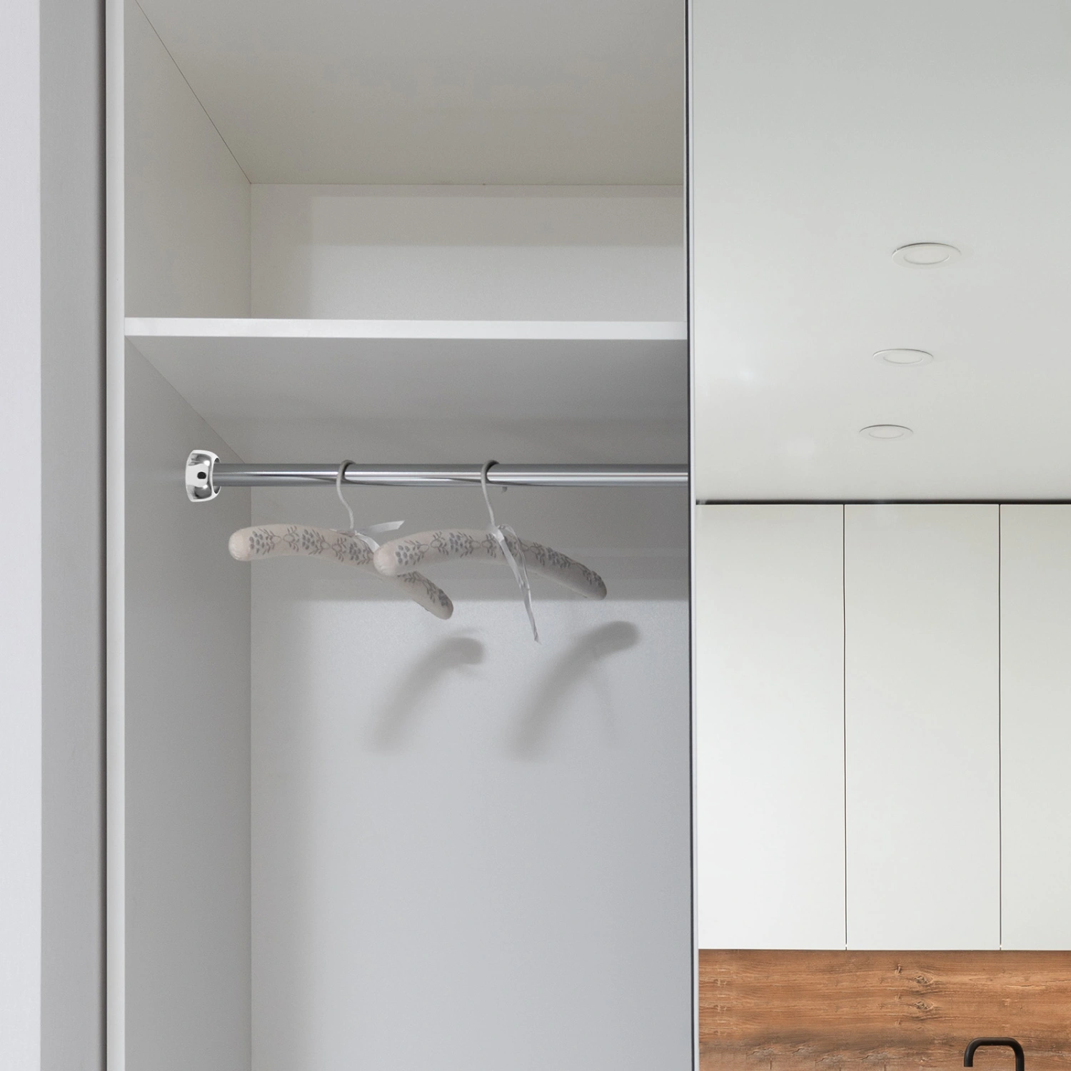 6pcs Shower Curtain Rod Holders Closet Rod Flanges Rod Support Brackets for Wall