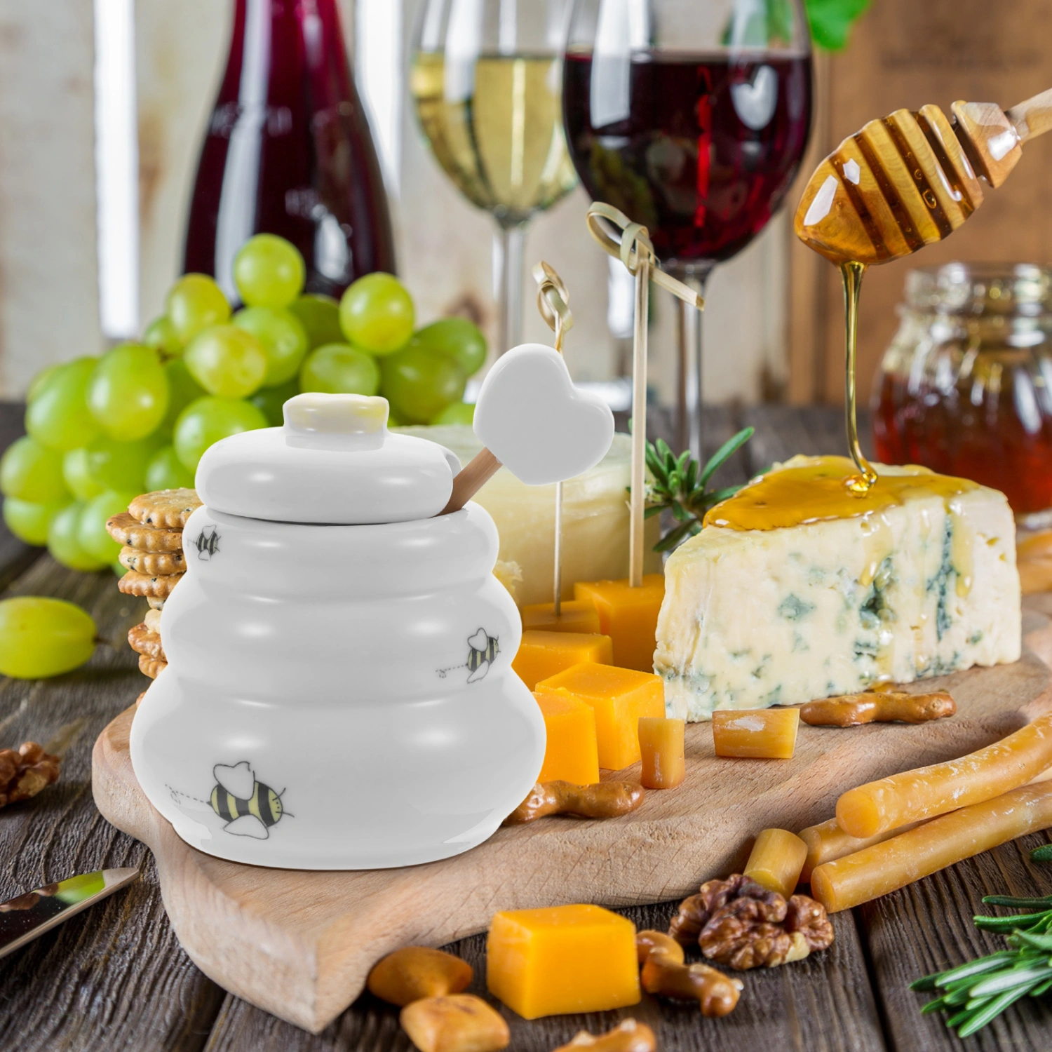 Honey Pot with Dipper Stick Ceramic Honey Jar with Lid Bee Honey Jar Container for Kitchen