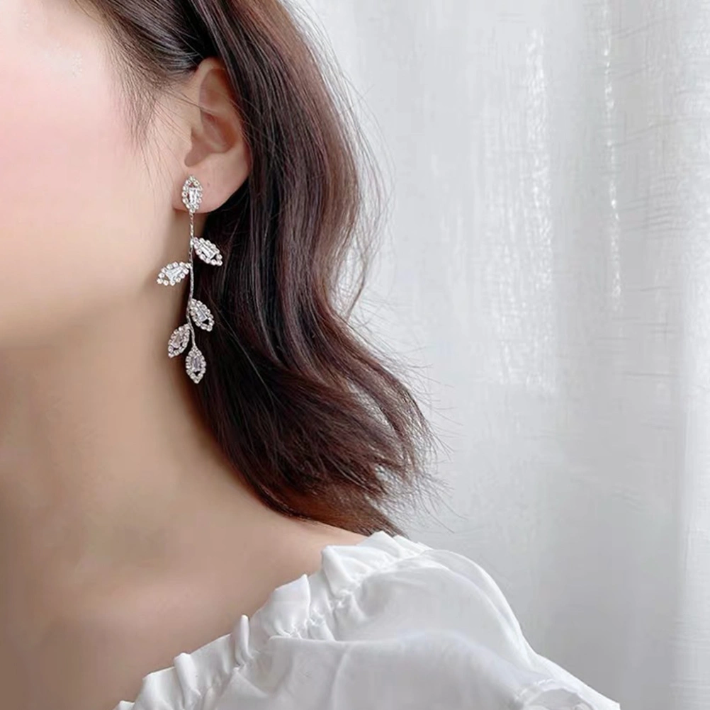 1 Pair Dangle Chain Tassel Earrings Rhinestone Leaf Earrings Glitter Long Earrings