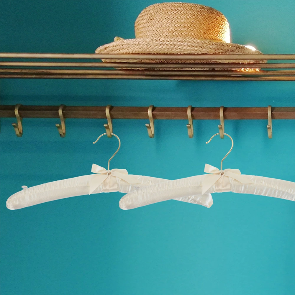 3pcs Sponge Padded Clothes Hangers Wedding Dress Hangers with Buttons Heavy Duty Clothes Hangers