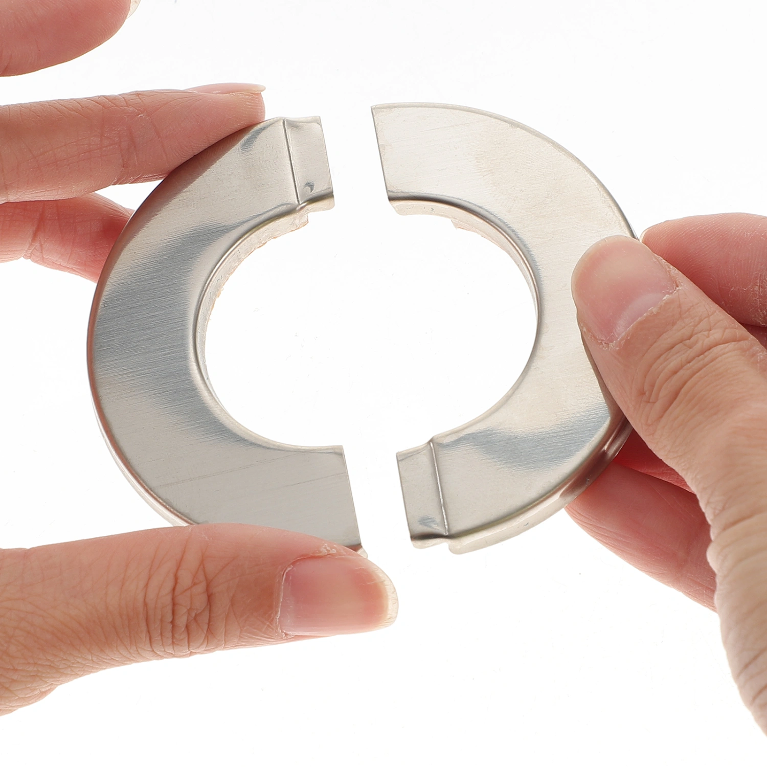 3pcs Escutcheon Plate Split Flange Stainless Steel Plumbing Flange Hole Cover Caps for Pipes