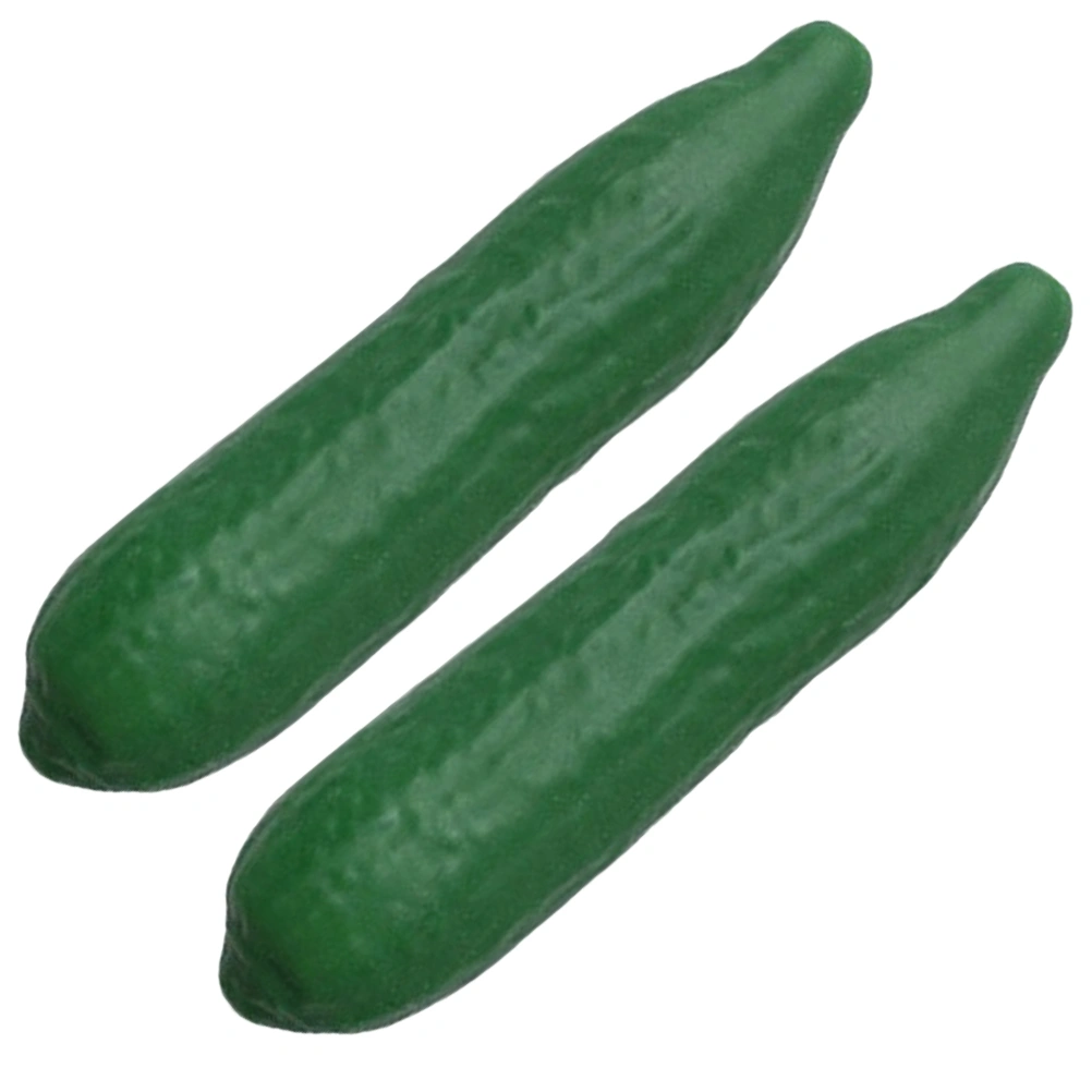 2Pcs Cucumber Shaped Toys Lovely Cucumber Squeeze Toys Party Relaxing Playthings Kid Toys