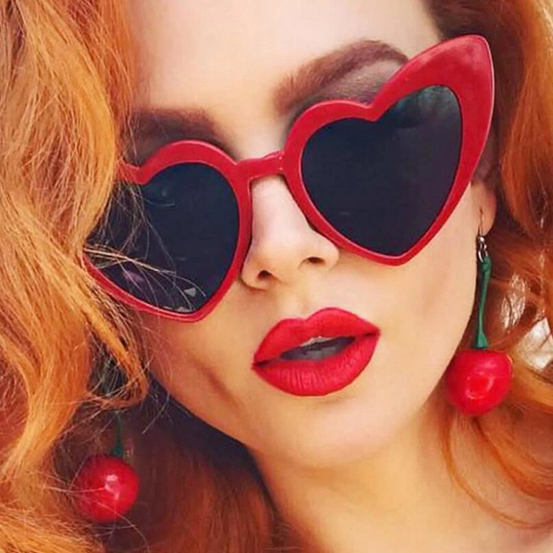 Heart Shaped Sunglasses for Women Vintage Cat Eye Mod Style Sunglasses Love Heart Glasses Bachelorette Party Favors