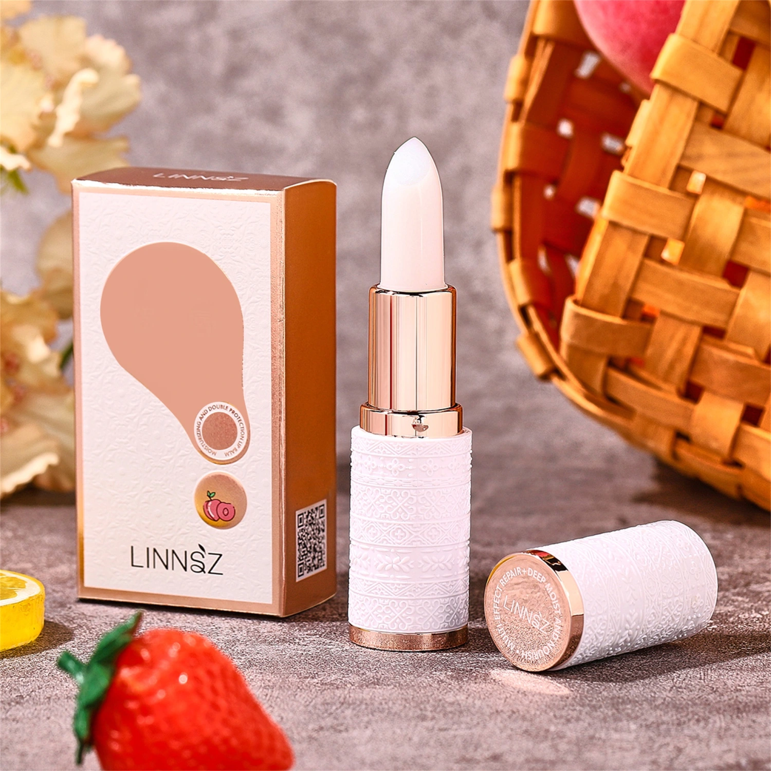 Lip Balm, Fruit Scented Moisturizing Lip Balm Long Lasting Hydrating Lip Care Product
