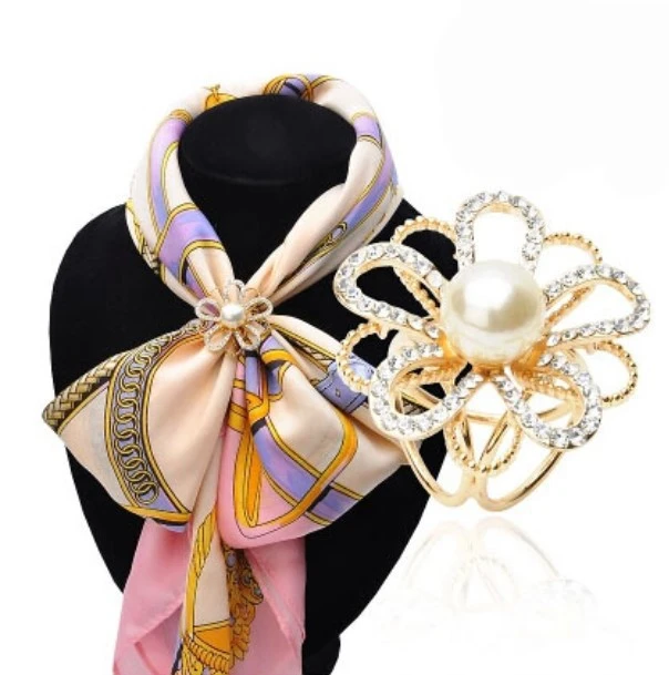 Fashion Flower Scarf Buckle Wedding Brooch Holder Scarf Jewelry Fashion Delicate