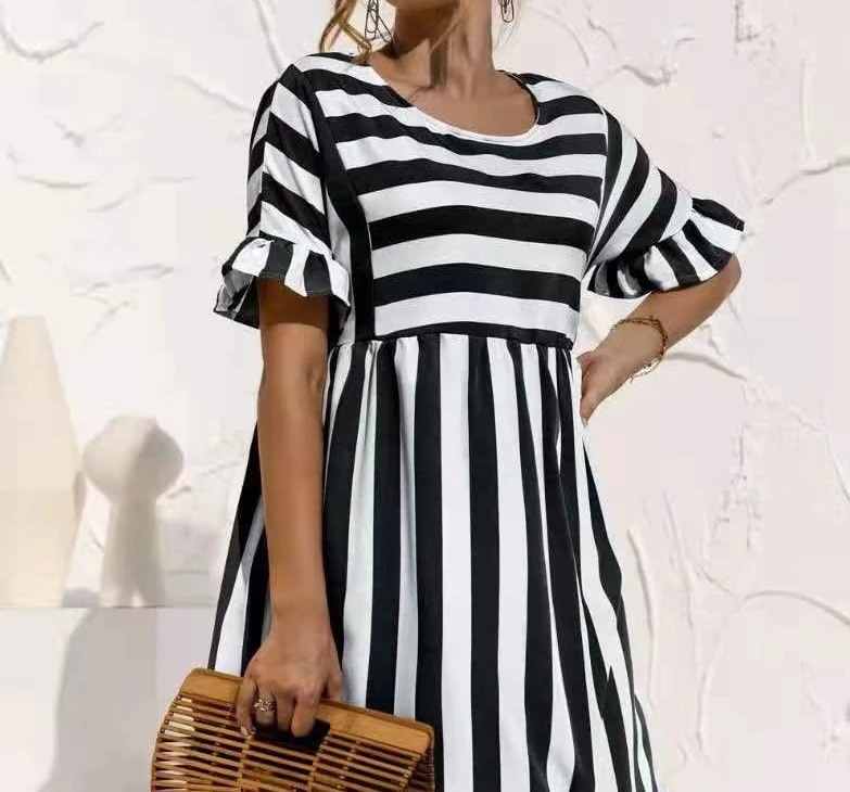 New Fashion Women Summer Long Dresses Round Neck Short Sleeved Dress Stripe Beach Dress Plus Size