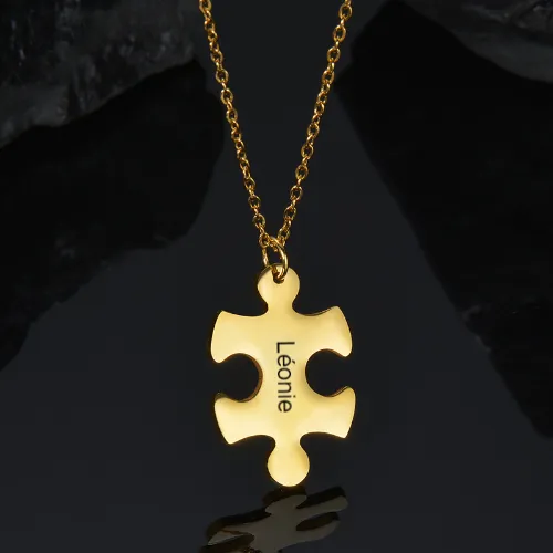 Custom puzzle necklace (Léonie)