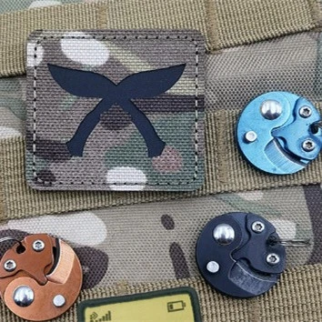 Fabric Emblem Coin Knife