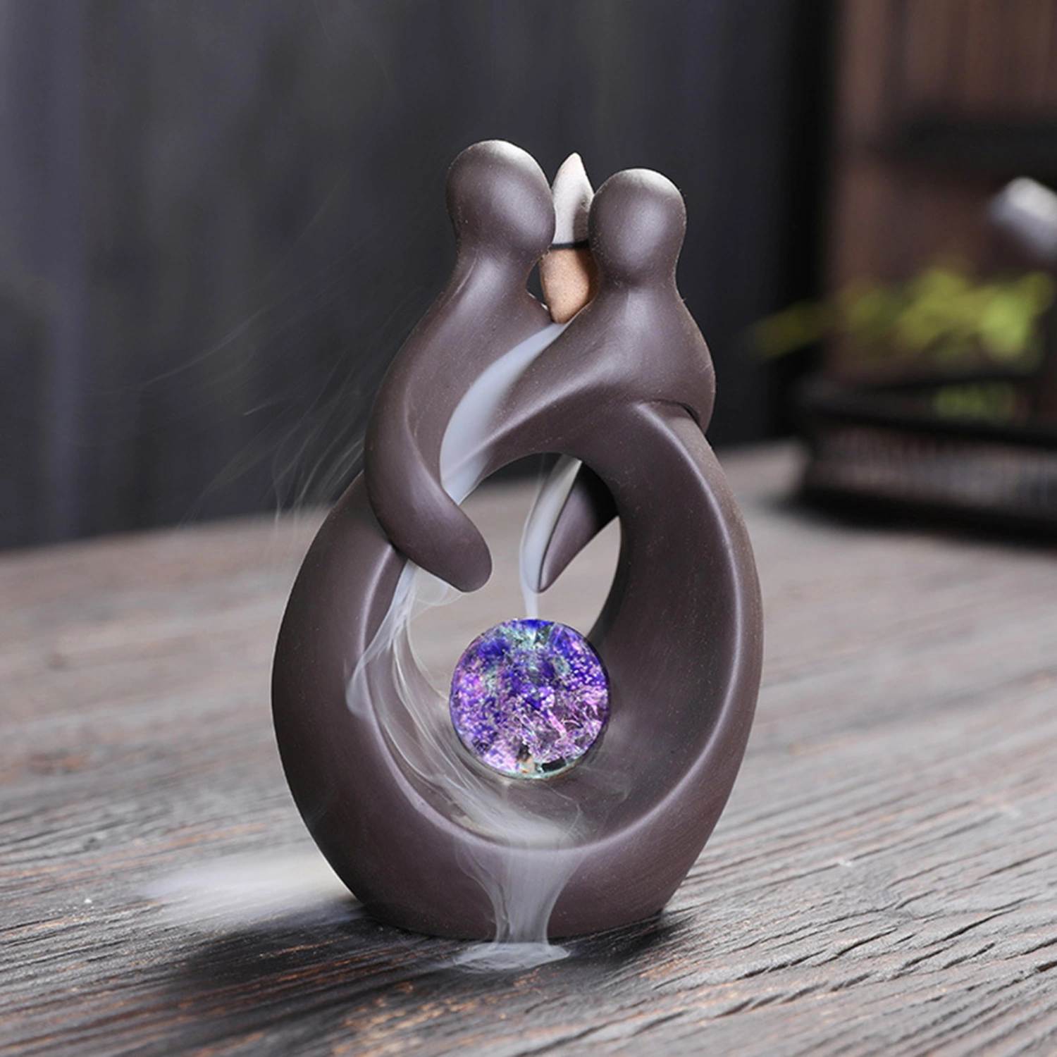 Backflow Burner Hug Posture Exquisite Carved Stable Base Relive Stress Relaxing Waterfall Incense Holder Handcrafted Backflow Sandalwood Incense Burner Yoga Room Decor