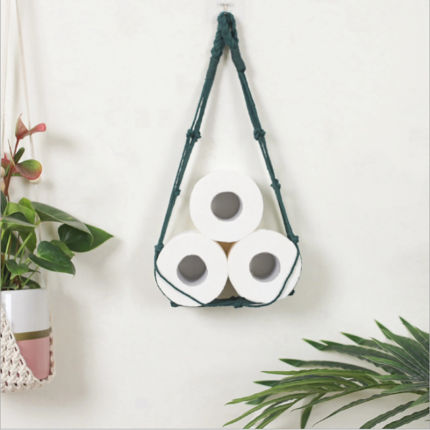 Roll Paper Hanger Hanging Hand-made Exquisite Details Strong Load Bearing Space-saving Decoration Long Lasting Wall Hanging Macrame Book Organizer for Living Room
