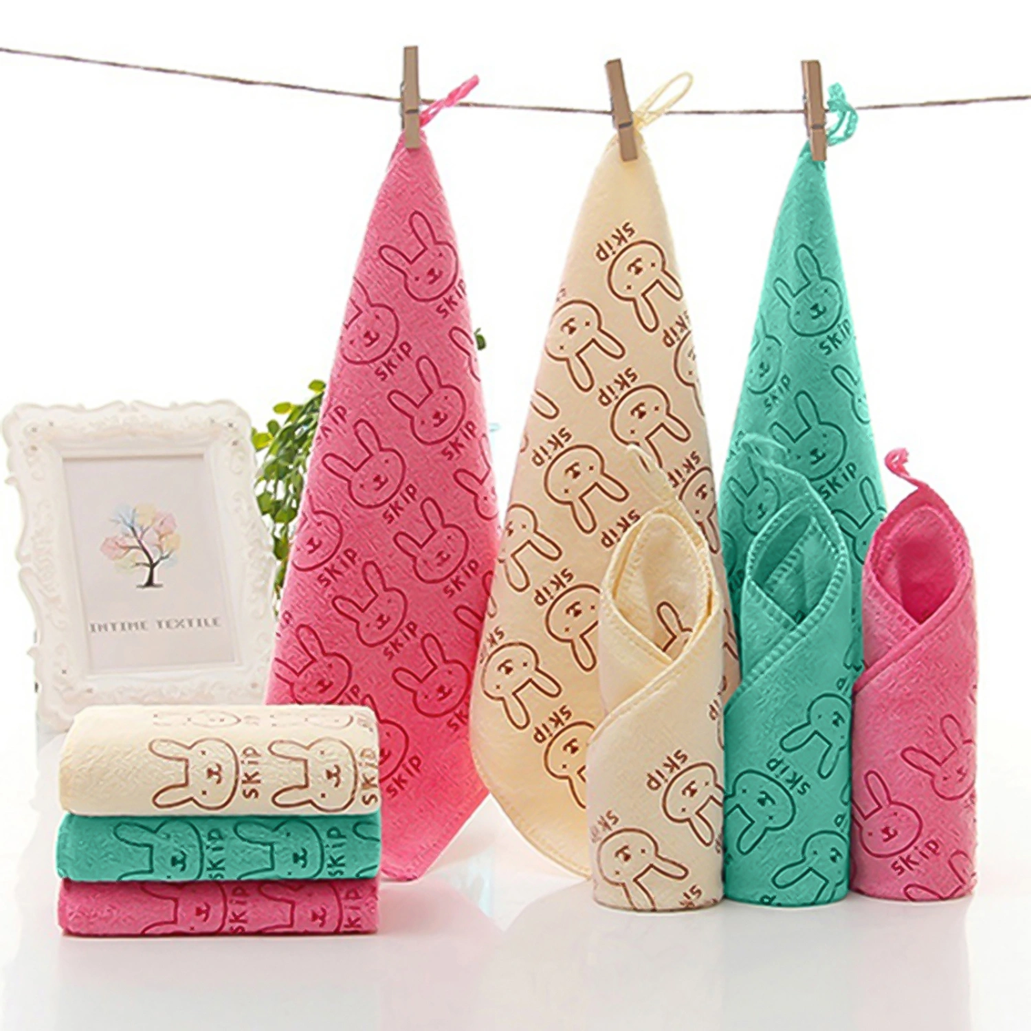Towel Square/Rectangle Cartoon Rabbit Print Microfiber Soft Bath Feeding Washcloth for Newborn Baby