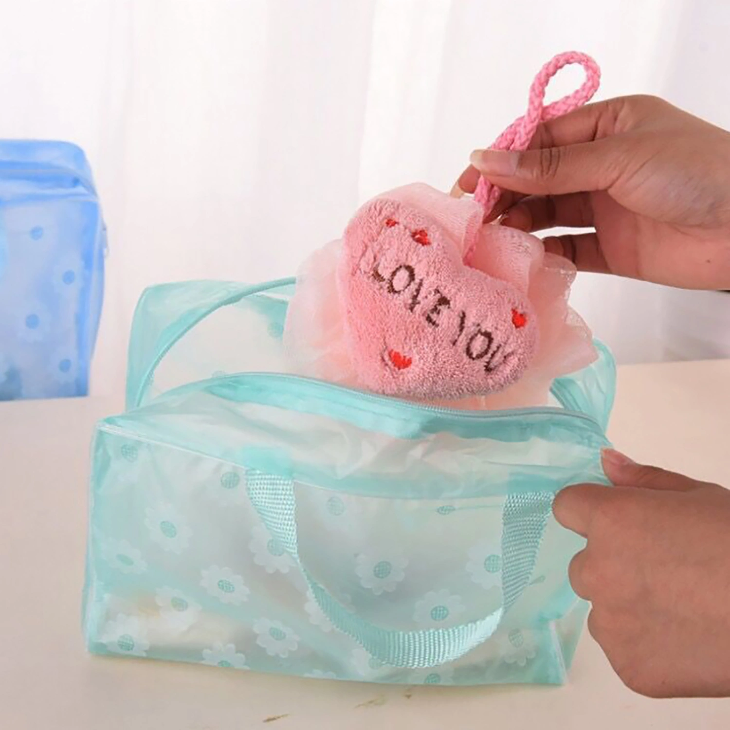 Makeup Bag Handle Design Large Capacity Durable Outdoors Beach Travel Cosmetic Storage Bag Fitness Supplies