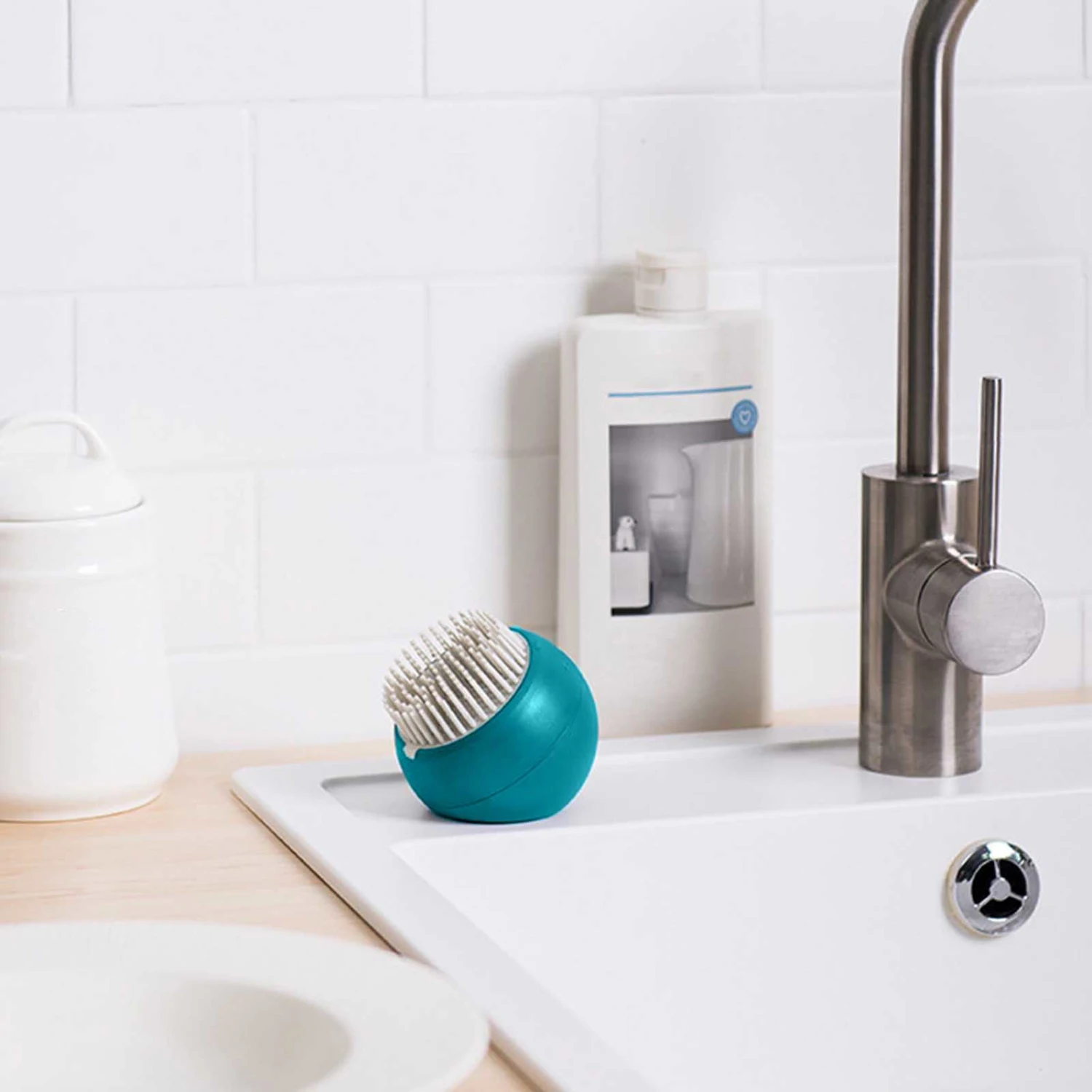 Dish Brush Smooth Edge Oil-proof Labor Saving Anti-slip Ball Shape Clean Plastic Sink Plate Bowl Pan Scrub Cleaning Scrubber Kitchen Supplies