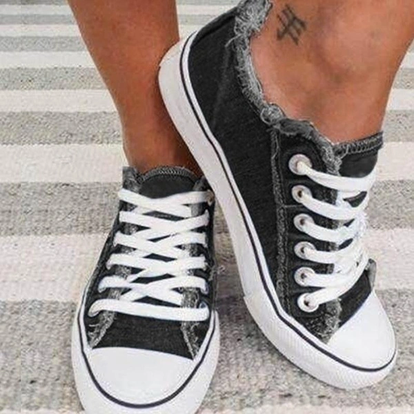 Trendy Women Denim Canvas Flat Sneakers Low Cut Lace Up Sports Running Shoes Lightweight Casual Athletic Shoes Tennis Shoes Plus Size