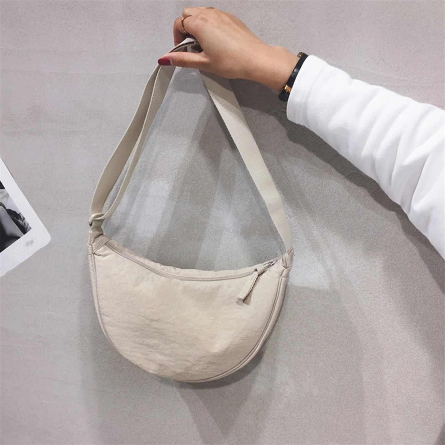 Fashion Crossbody Bags for Women Large Capacity Shoulder Bag Simple Underarm Bag Solid Color Dumpling Bags Casual Satchels