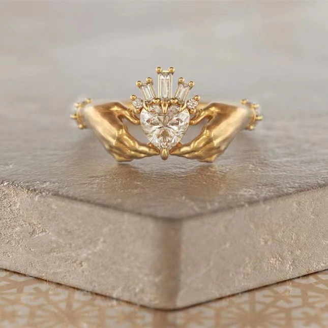 Hand Wrap Crown Ring