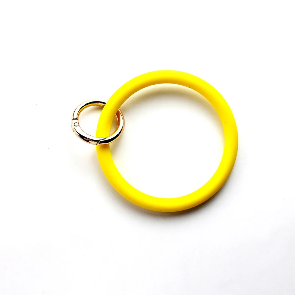 2pcs Silicone Key Ring Bangle Key Chain Wristlet Circle Keychain Holder Keychain Clip for Women Girls (Yellow)