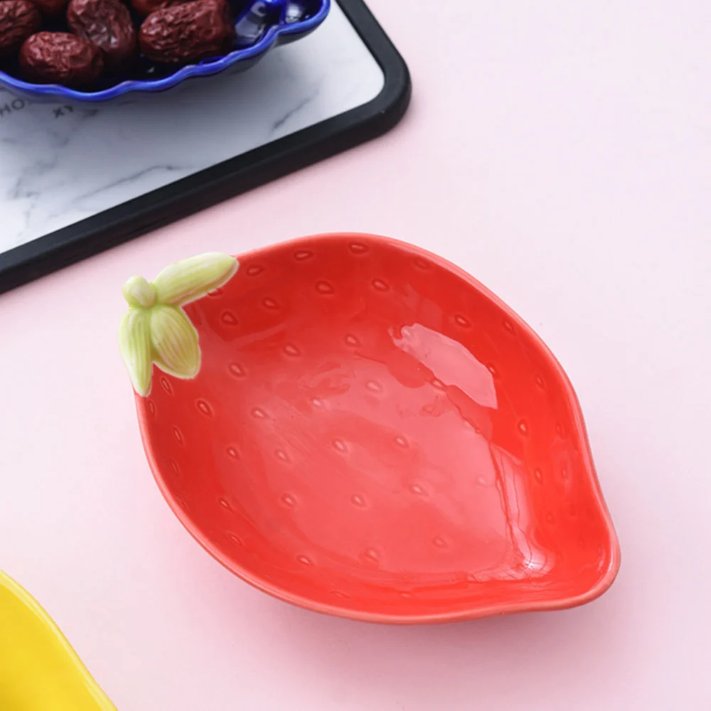 Ceramic Dessert Bowl Lovely Design Dish Dried Fruit Dish Food Platter for Snacks Fruit Salad (Strawberry)