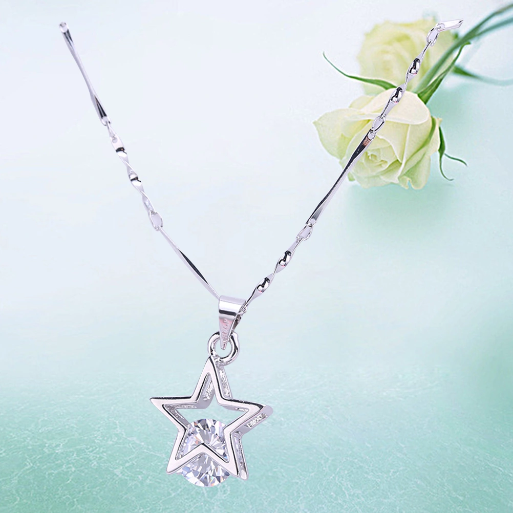 Korean Style Exquisite Hollow Star Pendant Necklace Women Clavicle Jewelry