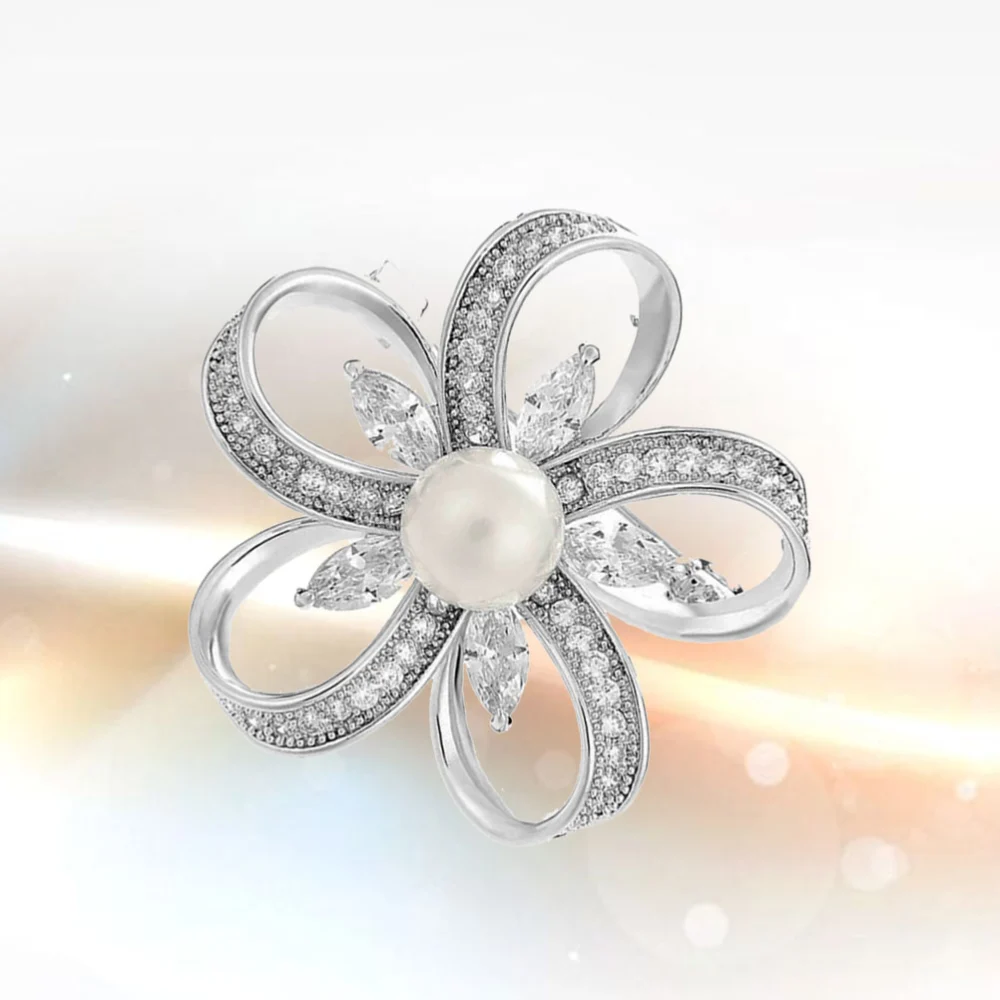 Korean Style Flower Zircon Brooch Decorative Exquisite Diamante Flower Brooch Pin Shiny Zircon Breastpin (Silver)