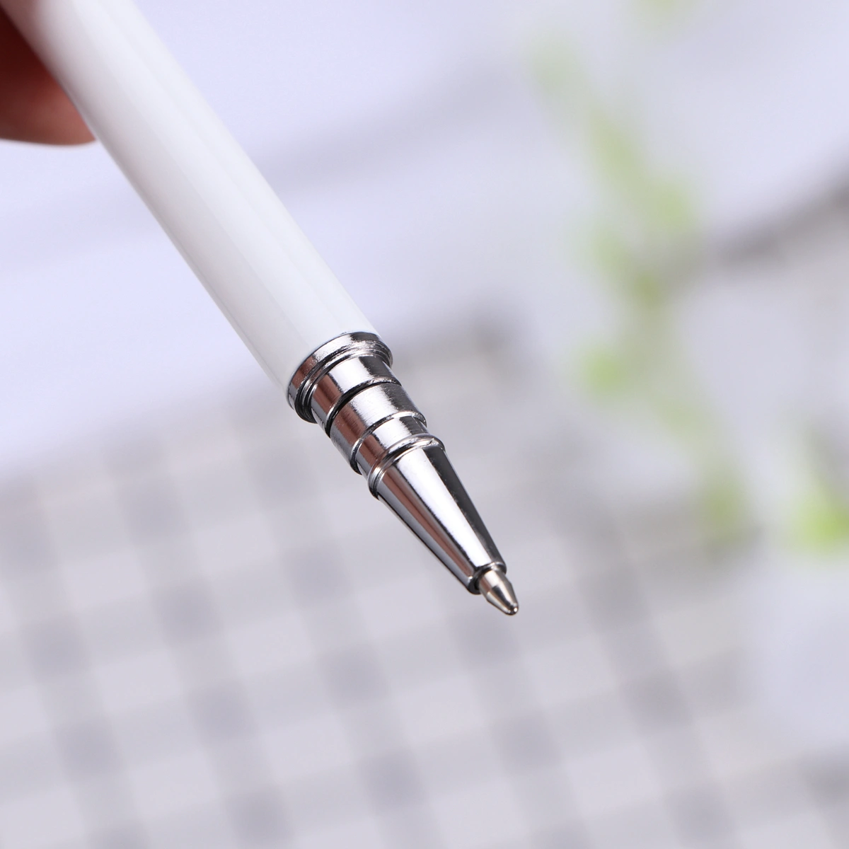 Metal Capacitive Pens Touch Screen Handwriting Capacitive Pen for Phone Panel Computer (White)