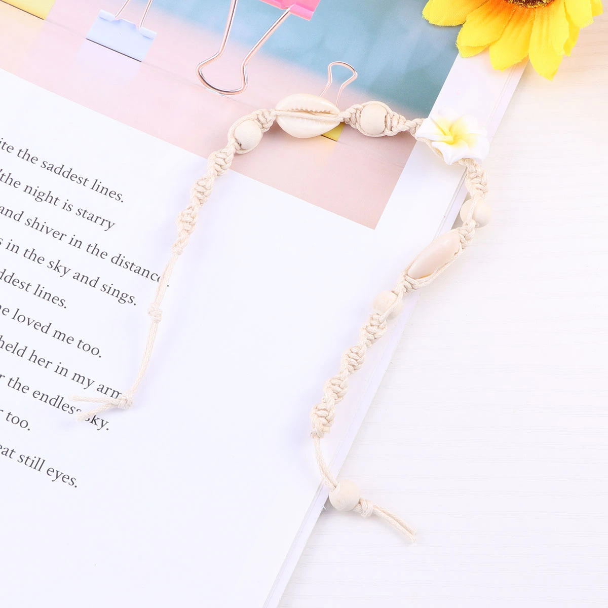Women Beach Style Pendant Bracelets Hawaiian Flower Shell Anklet Beaded Adjustable Ankle Bracelet Sandal Bracelet with Decorative Flower for Ladies and Girls (Small Yellow Flower)