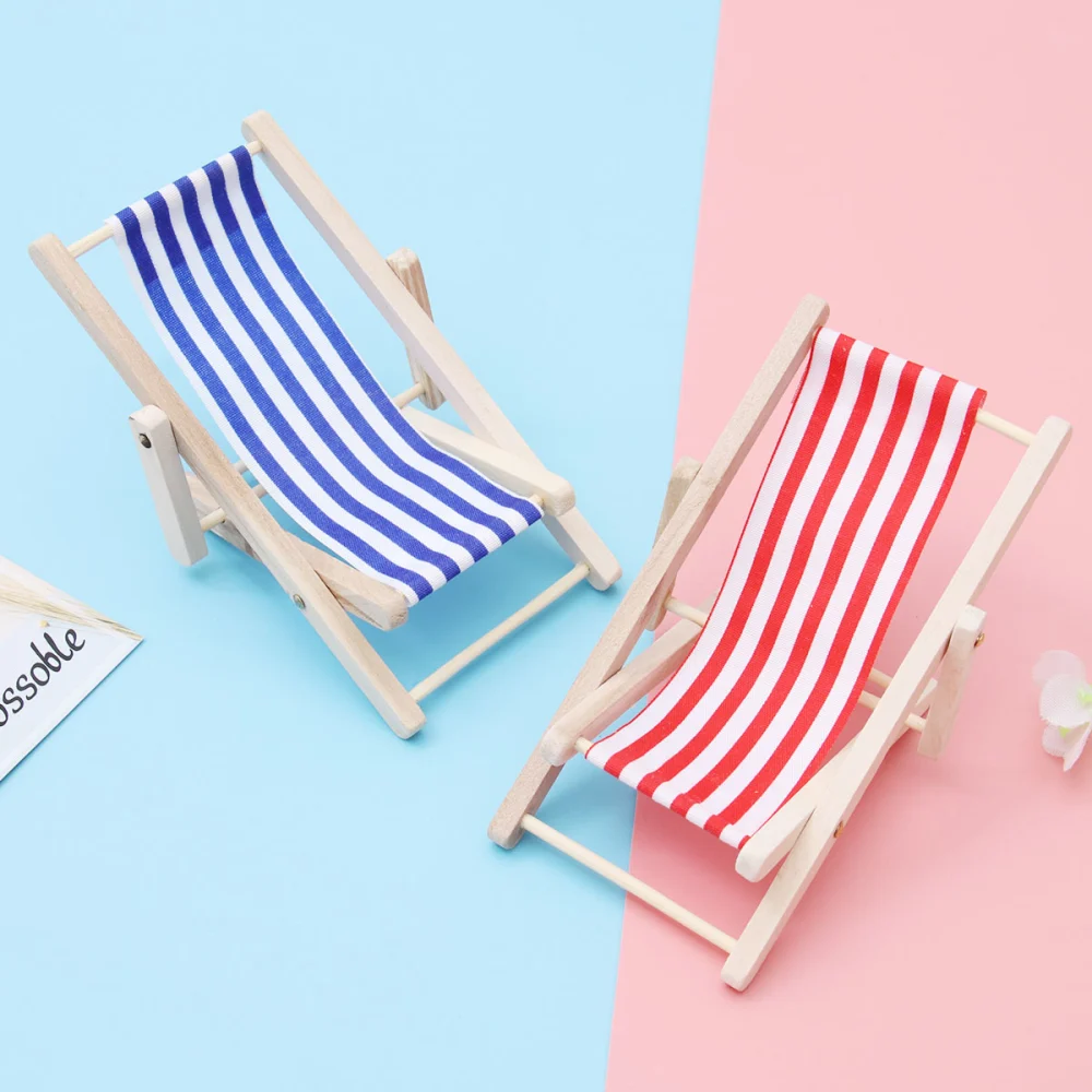 2pcs Mini Furniture Model Mini House Chair Miniature Wood Striped Beach Chair Mini House Decor Ornament Ren and Blue