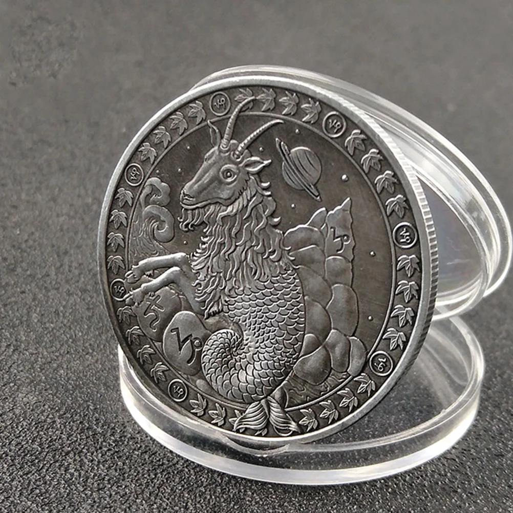 Vintage Twelve Constellations Commemorative Coin Stereoscopic Embossment Metal Coin Souvenir Gift Crafts (Capricorn)