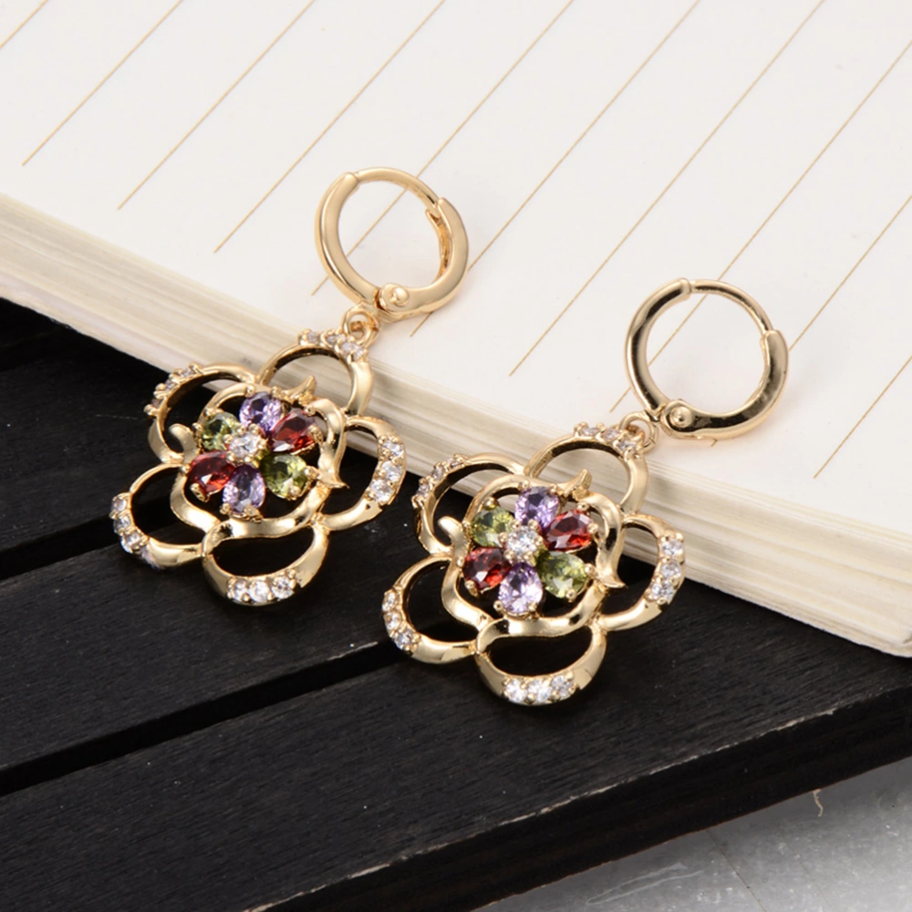 1 Pair Zircon Earrings Simple Stylish Ear Rings Party Jewelry Hollow Flower Shape Hanging Pendant for Women Lady (Multicolor)