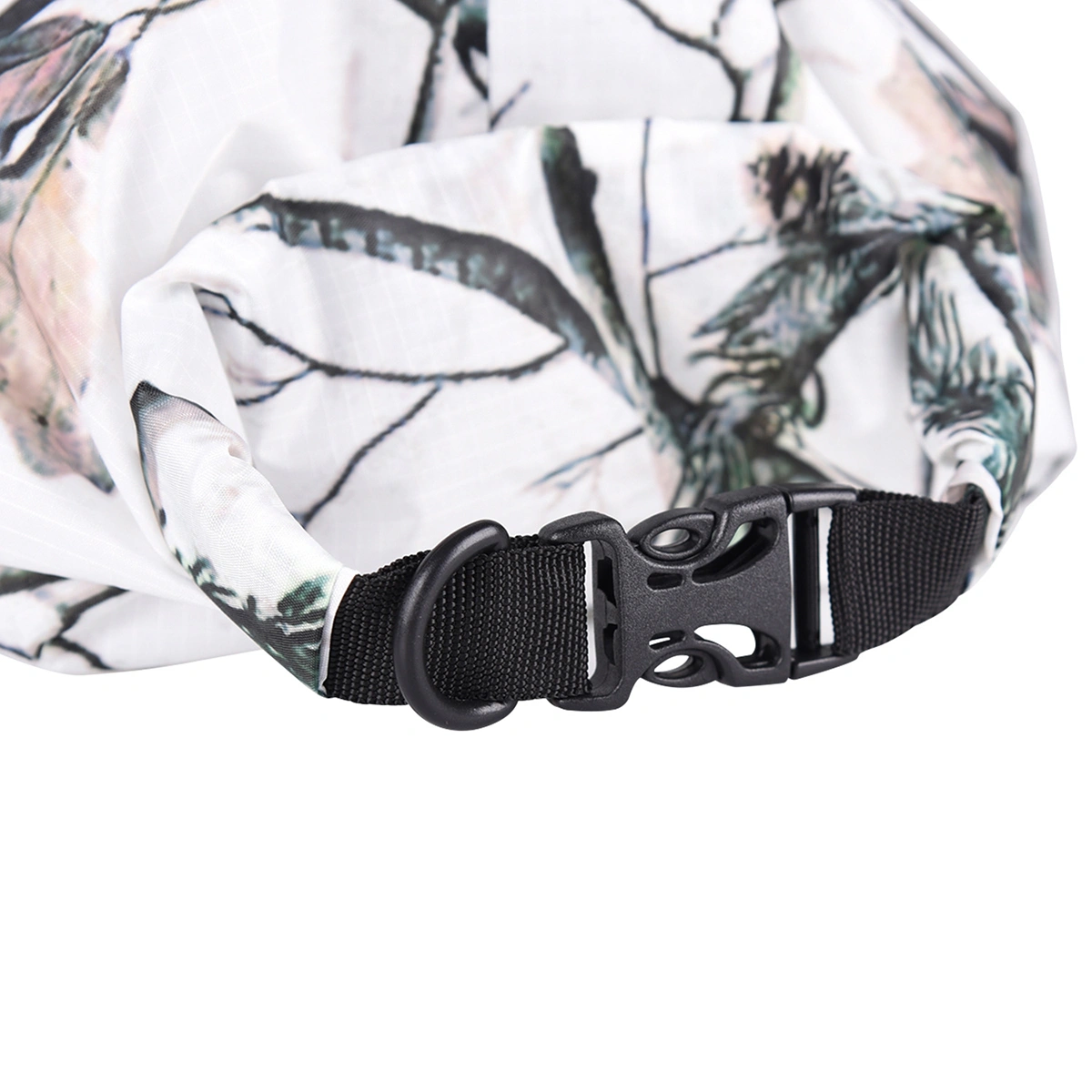 8L Snow Pattern Camouflage Portable Waterproof Compression Bag Waterproof Dry Bag Pack Sack for Swimming Rafting Kayaking River Trekking Floating Sailing Canoing Boating