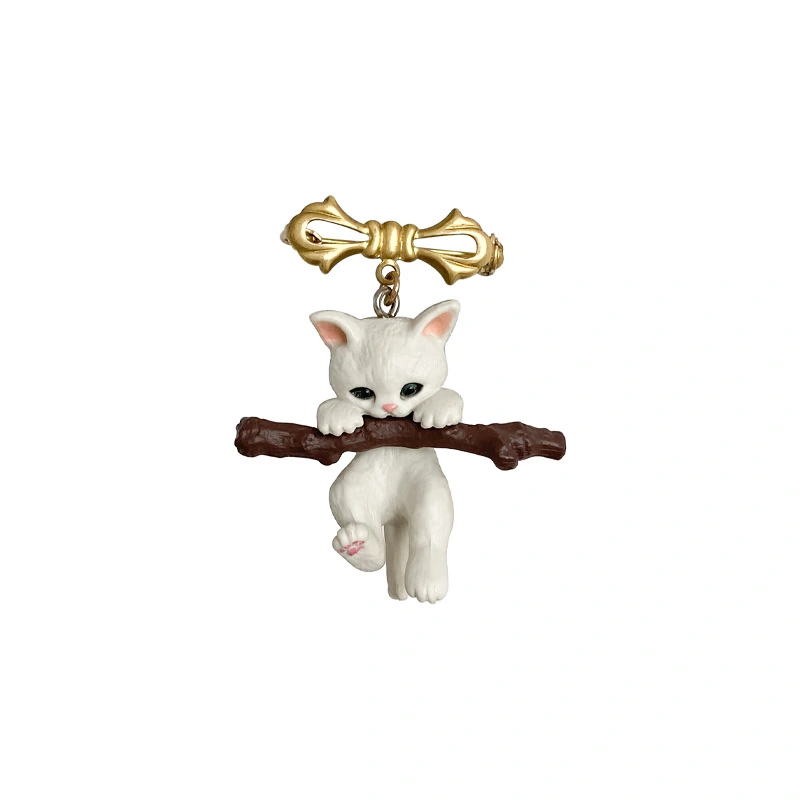 Cat Hanging Branch Brooch Pin Cute Brooch Pin Decorative Brooch Clothes Pin for Women