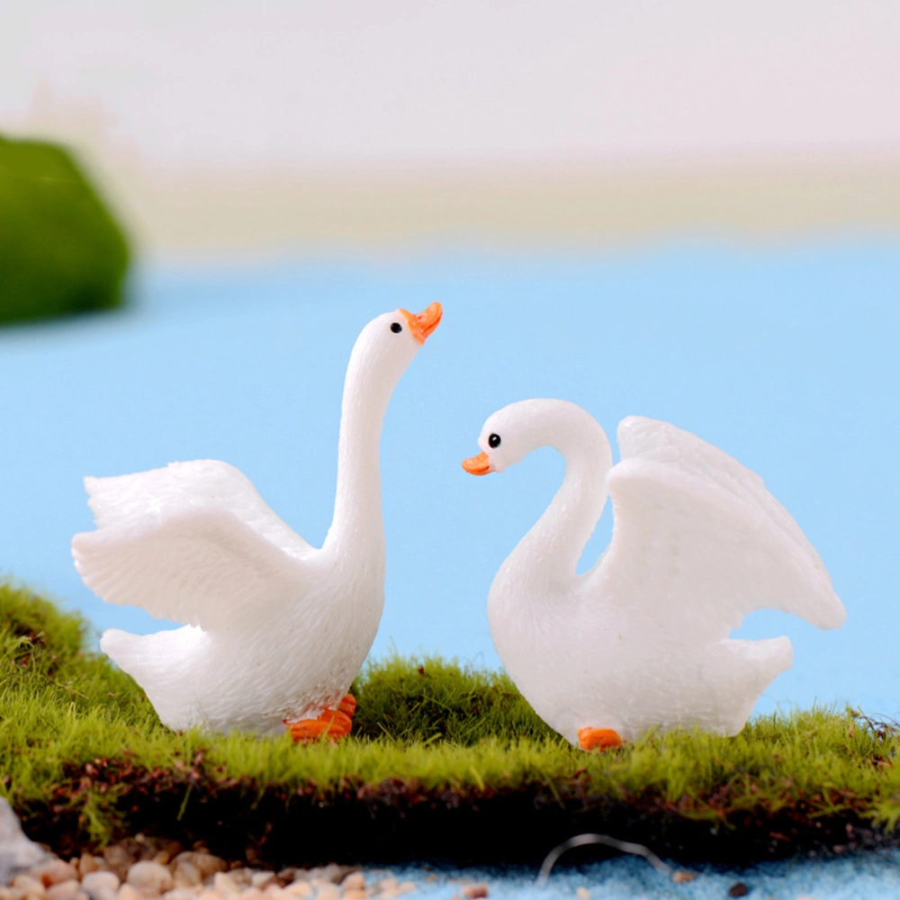 2pcs White Swan Resin Ornaments Micro Landscape Fairy Garden Creative Gift DIY Home Decoration Accessories Miniature Garden(Female Swan, Male Swan)