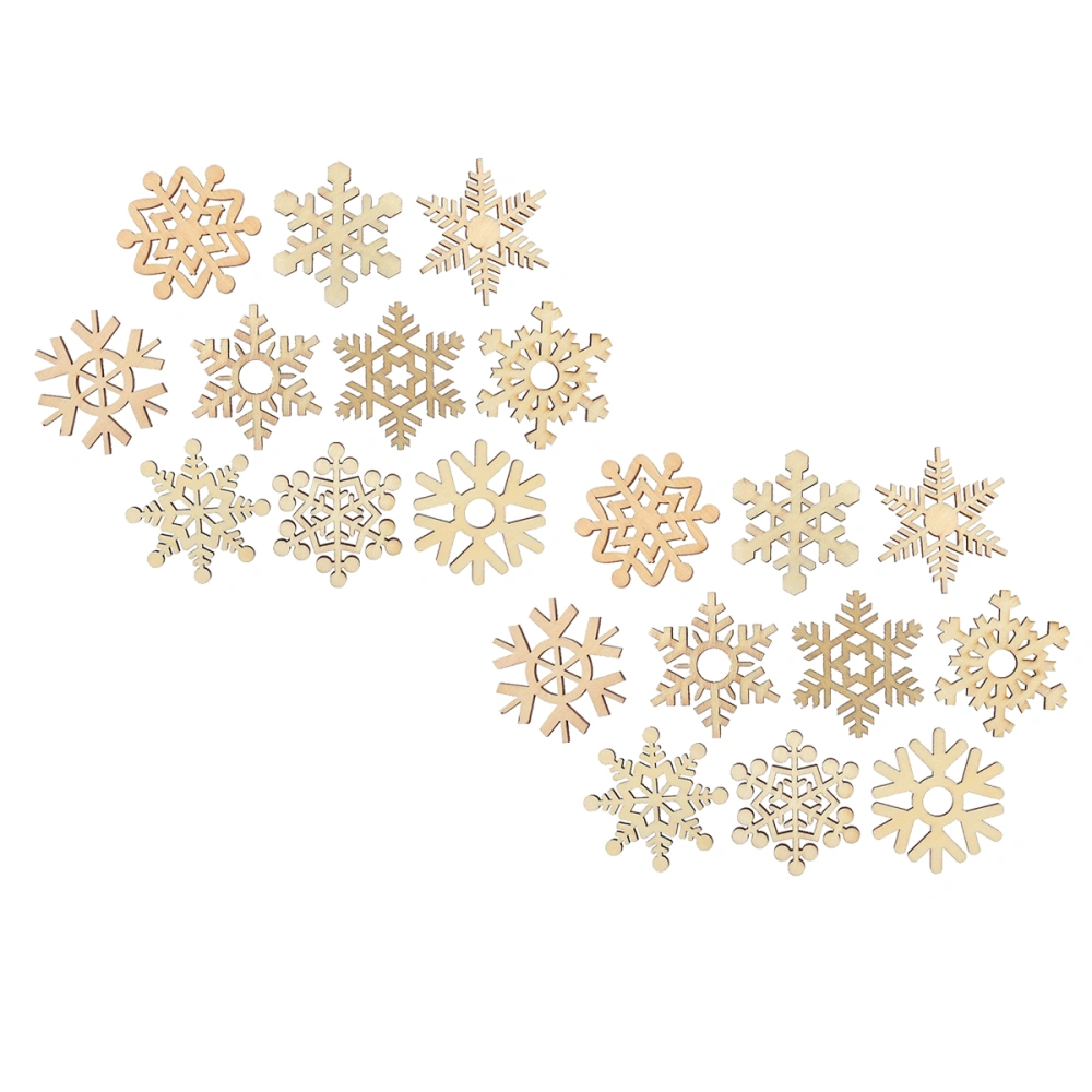 50pcs DIY Wooden Chips Christmas Ornaments Hanging Wooden Snowflake Party Props for Home Office Bar