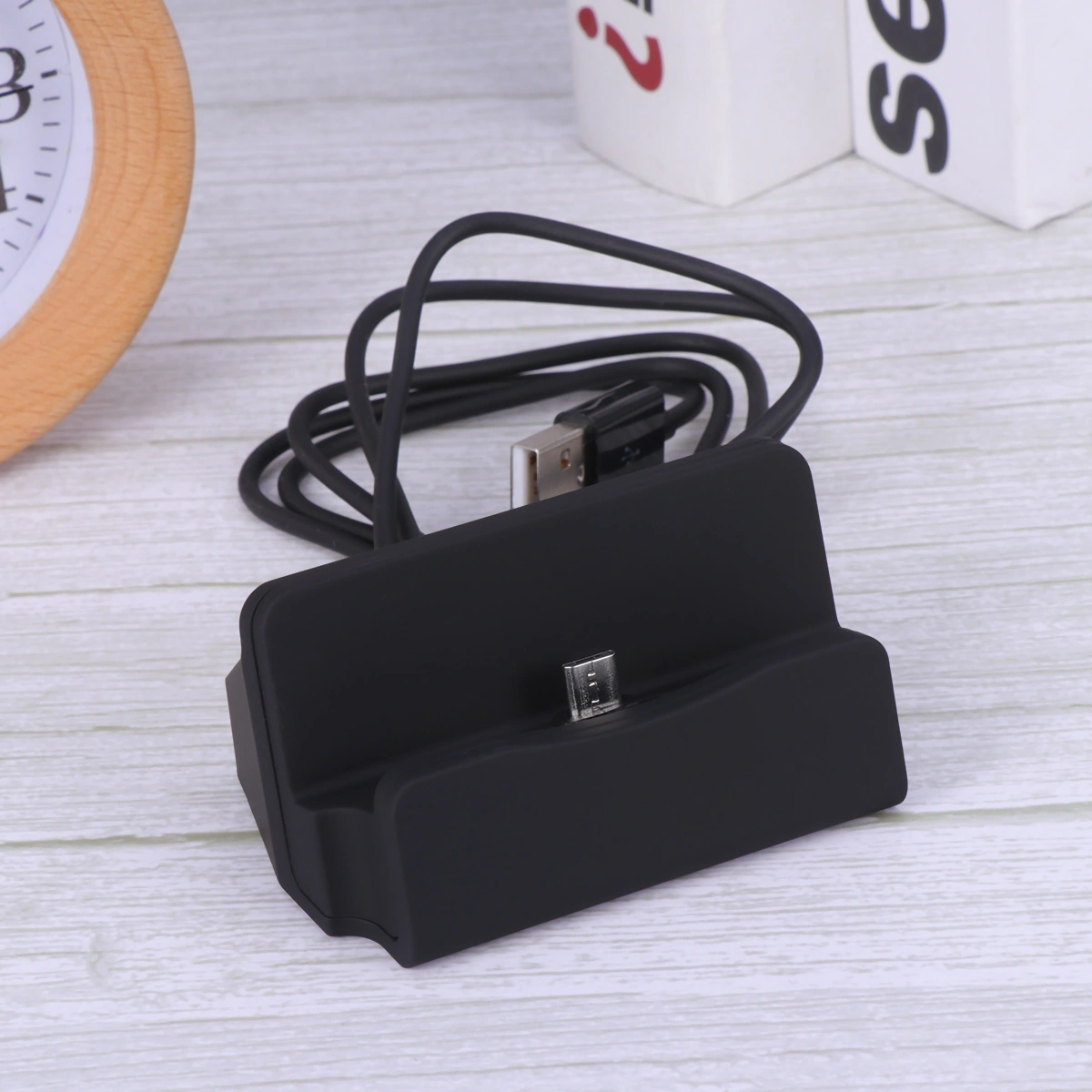 Creative Mobile Phone Charging Stand Desktop Phone Dock Charger with Power Cable (Black)