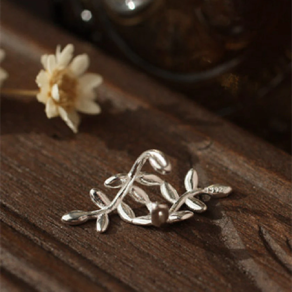 Fashion Leaves Sterling Silver Ear Clip