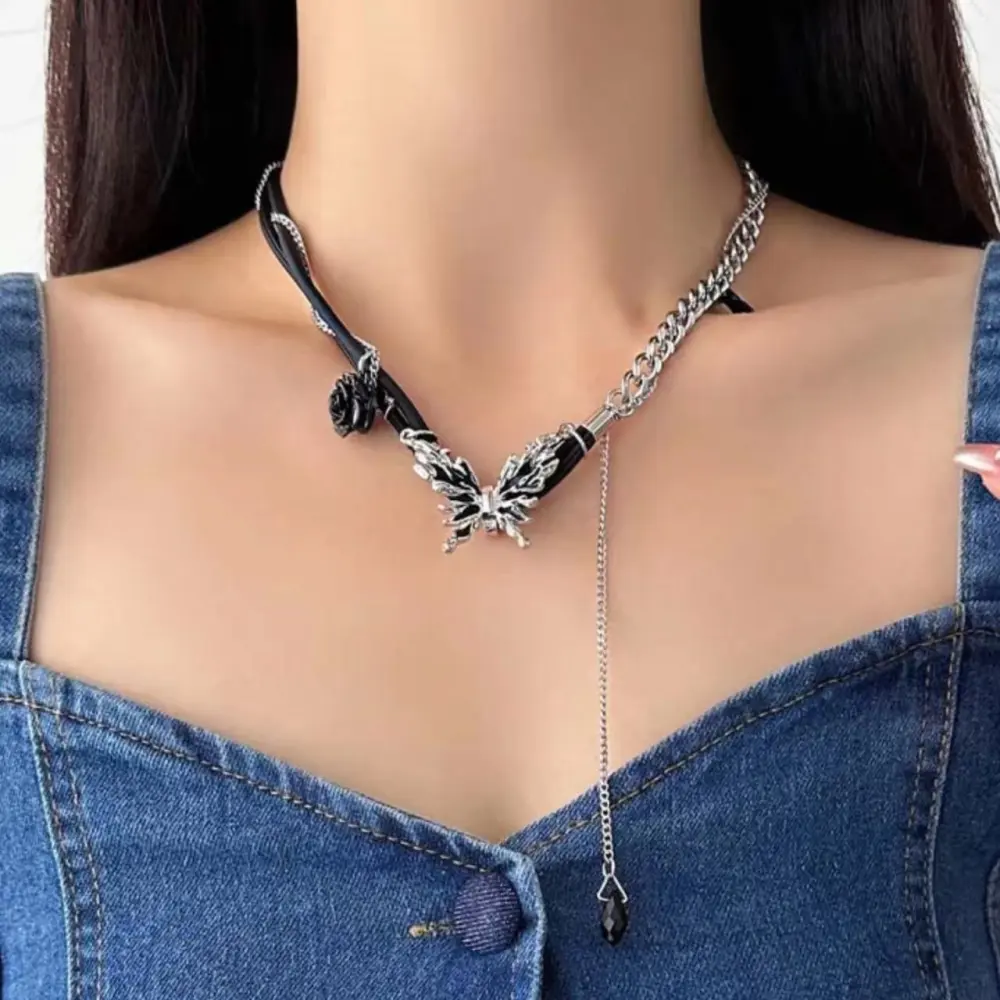 Women's Fashion Butterfly Rose Necklace