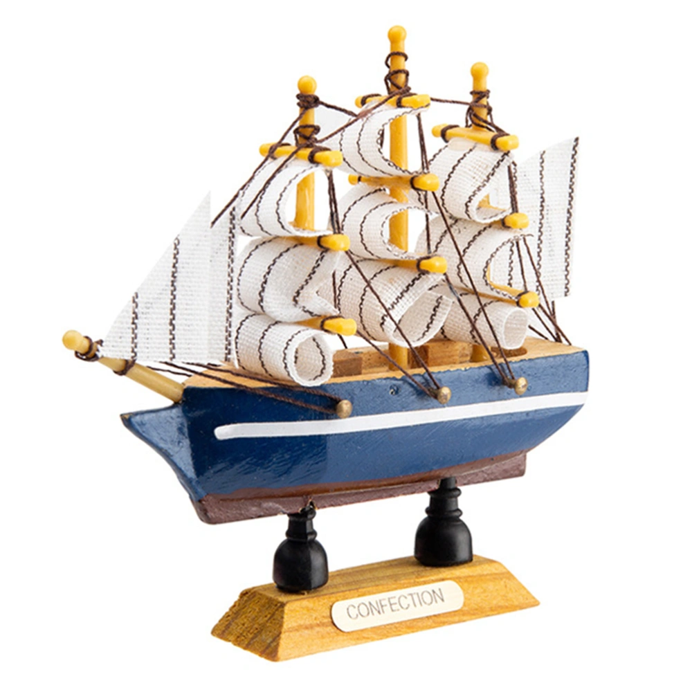 Wooden Sailing Ship Adorn Mini Sailboat Model Sailing Boat Decor(Random Color)