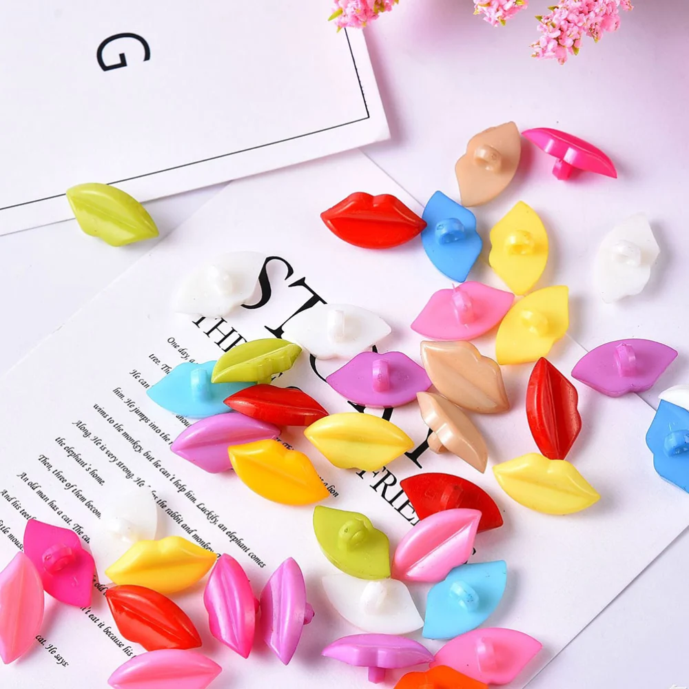 100PCS Colored Buttons Clothes DIY Creative Lips Snaps Bread Buckles Handmade DIY Jewelry Accessories for Sewing Scrapbooking Crafts(Random Color)