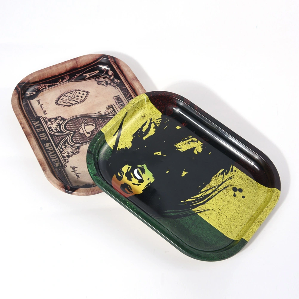 Creative Ethnic Style Small Metal Rolling Tray Rolling Paper Sampler (Random Pattern)