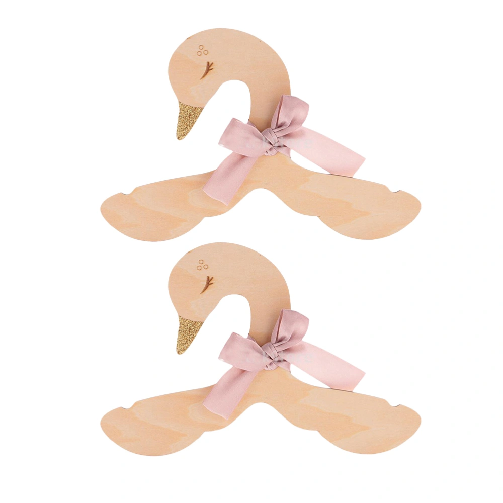 2pcs Children Bedroom Clothes Hangers Kids Clothing Store Hangers Swan Shape Clothes Hangers Wood Rack Hanger (Bowknot Random Color)